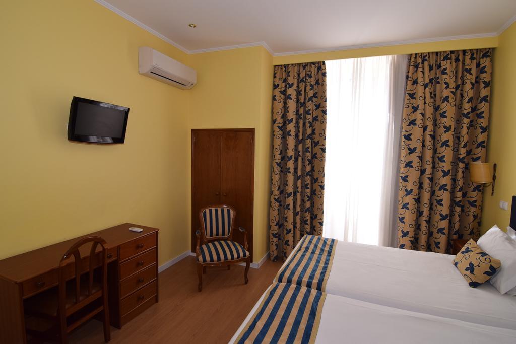 Pensao Flor Da Baixa Hotell Lisboa Exteriör bild